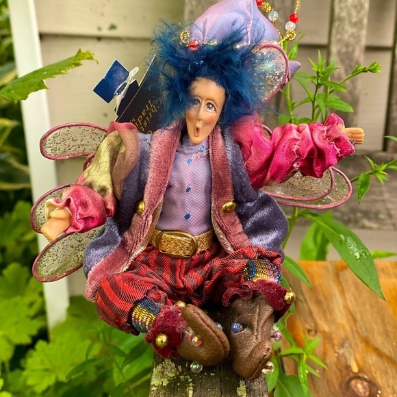 🧚‍♀️💫 VERY RARE CHRISTMAS TRADITIONS BY ALDIK FAIRY ORNAMENT DOLL - Picture 1 of 7